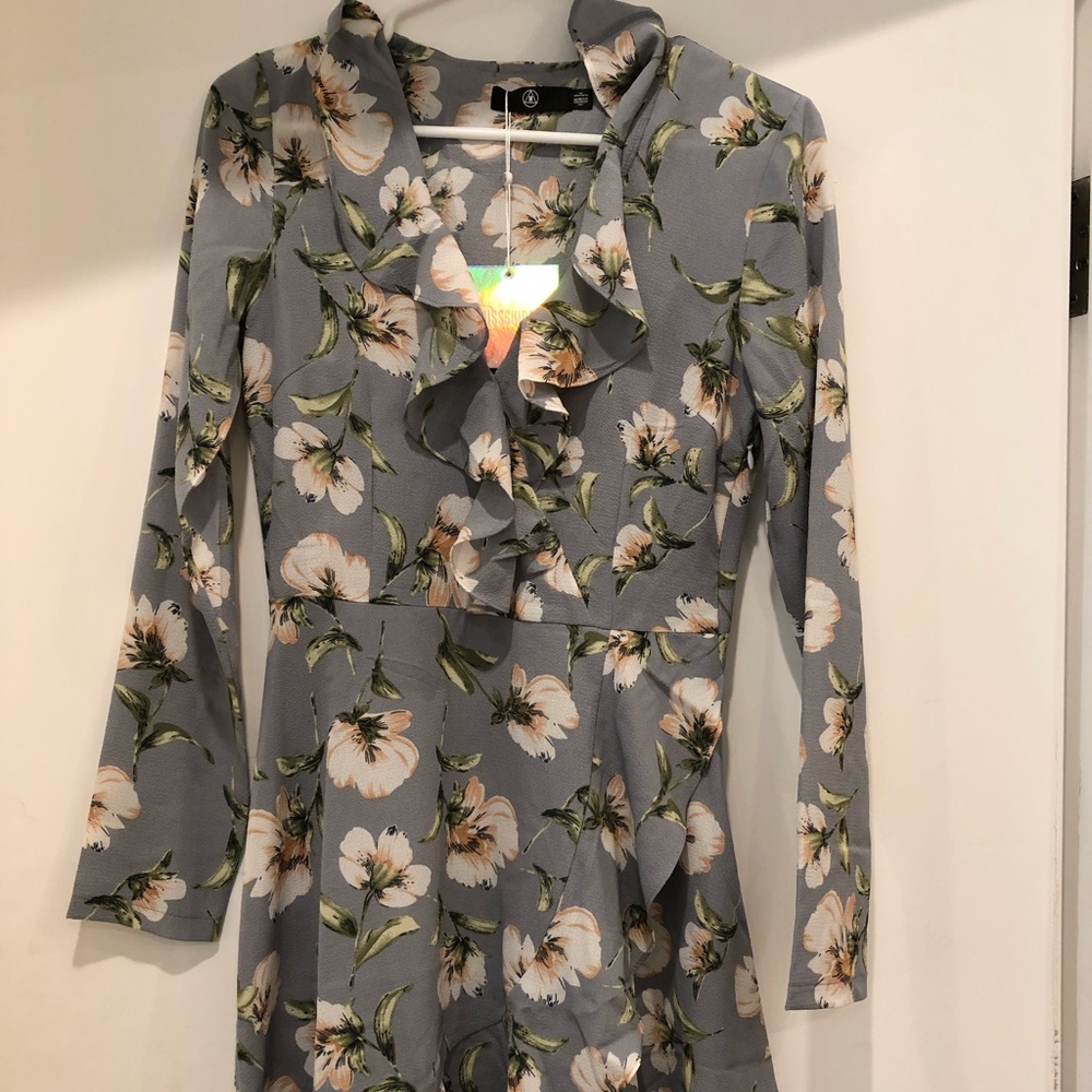 MISSGUIDED floral mini dress